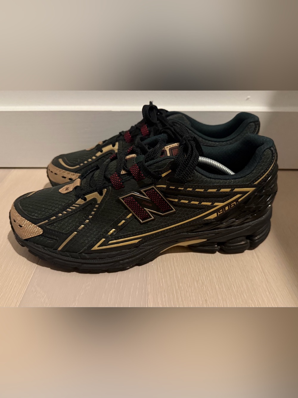 Kith New Balance 1906R Green/Gold Size 11